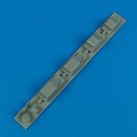 Quickboost General-Dynamics F-16A/F-16B Fighting Falcon Netz chaff/flare dispensers and antennas