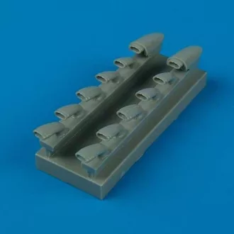   Quickboost Ju 87D-1/D-3 early exhaust for Hasegawa műgyanta repülő kiegészítő