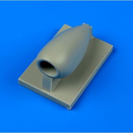 Quickboost Focke-Wulf Fw-190D-9 air scoop (Hasegawa)