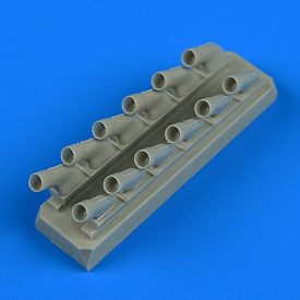   Quickboost Supermarine Spitfire Mk.IXC exhaust -oval type (Revell)