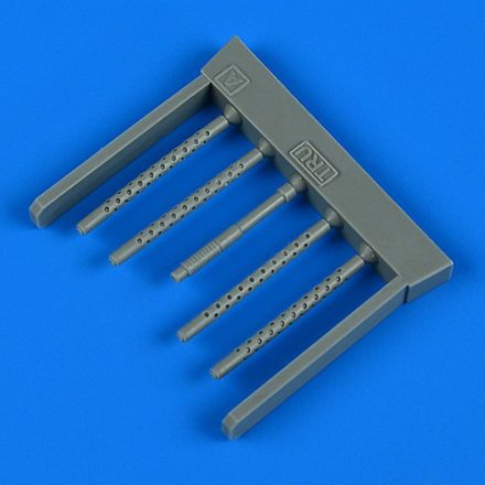 Quickboost Lockheed P-38F/G Lightning gun barrels var. A gun barrels (Trumpeter)