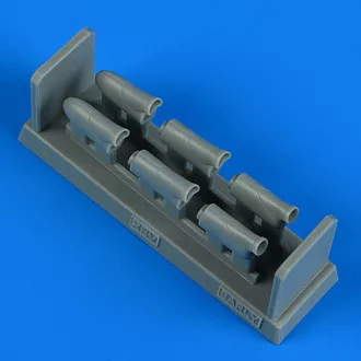   Quickboost Hawker Hurricane Mk. IIb early exhaust REVELL műgyanta repülő kiegészítő