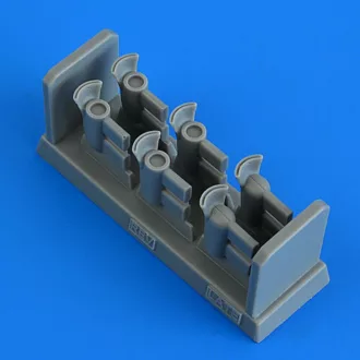   Quickboost Hawker Hurricane Mk. IIb late exhaust REVELL műgyanta repülő kiegészítő