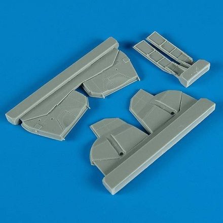 Quickboost Republic P-47D Thunderbolt undercarriage covers (Hasegawa)