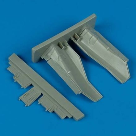 Quickboost Panavia Tornado undercarriage covers (Hobby Boss)