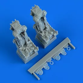   Quickboost McDonnell-Douglas FG.1/FGR.2 Phantom seats with safety belts (Hasegawa, Revell)