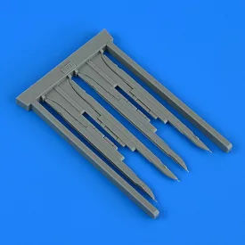 Quickboost F-4B Phantom II LAU-7 pylons (TAMIYA)