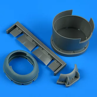   Quickboost Grumman F6F-5 Hellcat - Cowling and Cooling Flaps / OPENED (Hobby Boss)