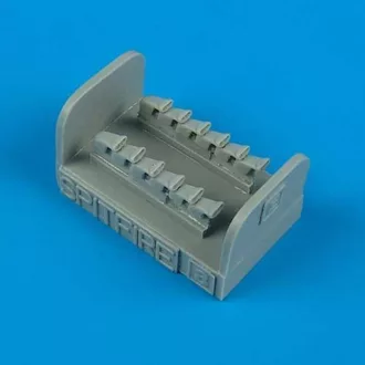   Quickboost Spitfire Mk.IX exhausts - fishtall for Hasegawa kit műgyanta repülő kiegészítő