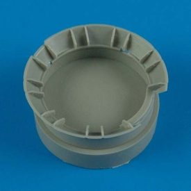   Quickboost Vought F4U-1 Corsair engine cowling flaps (Tamiya)