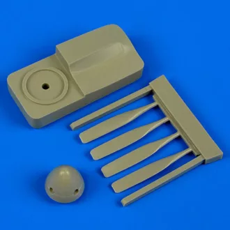   Quickboost P-51 D/K Mustang propeller w/tool f.Tami műgyanta repülő kiegészítő