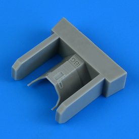 Quickboost Fw 190D-9 Instrument panel cover (IBG)