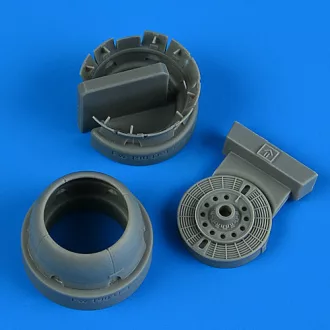 Quickboost Fw 190D-9 Cowling & Cooling Flaps (Opened) (IBG)