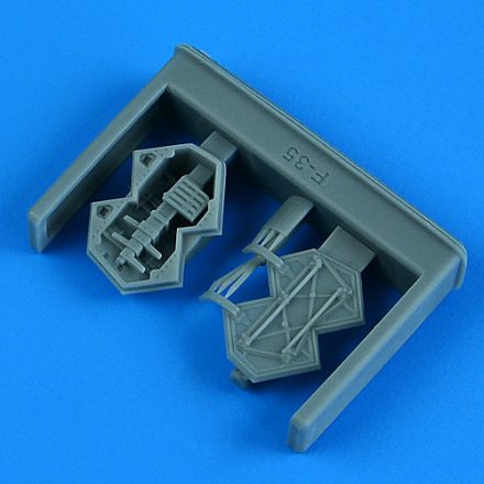 Quickboost Lockheed Martin F-35 A/B/C Lightning II - Ladder CLOSED (Tamiya)