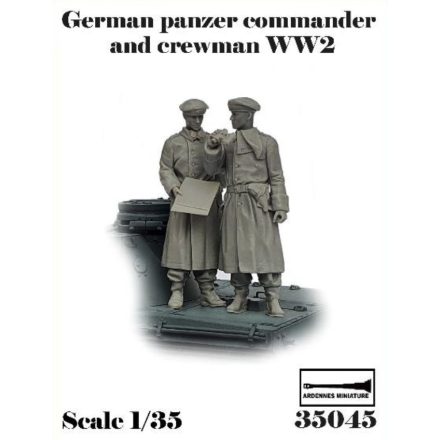 Ardennes Miniature German panzer comm. and crewman WW2 makett