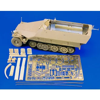   Royal Model Sd. Kfz. 251 D műgyanta harcjármű kiegészítő