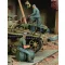 Royal Model German crew refuelling tank-2 fig.-WWII figura készlet