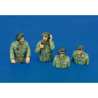   Royal Model British tank crew-3/2 fig, - WWII figura készlet