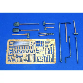   Royal Model SD. Kfz. 250/251 Tool & Holder Set-WWII műgyanta harcjármű kiegészítő