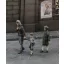 Royal Model Mother with her children figura készlet