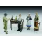 Royal Model U.S. soldier who drinks with civilians figura készlet