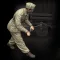Royal Model Italian infantry ‘cranking up’ figura készlet