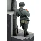 Royal Model German soldier eating - WWII (75 mm) figura készlet
