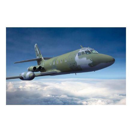 Roden Lockheed C-140A Jetstar makett