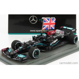   SPARK-MODEL MERCEDES F1 W12 MERCEDES M12 EQ POWER+ TEAM AMG PETRONAS MOTORSPORT FORMULA ONE N 44 WINNER BRITISH SILVERSTONE GP (WITH FLAG) 2021 LEWIS HAMILTON