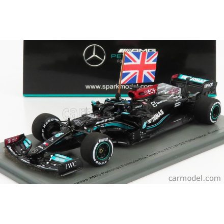 SPARK-MODEL MERCEDES F1 W12 MERCEDES M12 EQ POWER+ TEAM AMG PETRONAS MOTORSPORT FORMULA ONE N 44 WINNER BRITISH SILVERSTONE GP (WITH FLAG) 2021 LEWIS HAMILTON