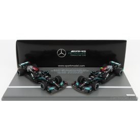   SPARK-MODEL MERCEDES SET F1 2X W12 MERCEDES M12 EQ POWER+ TEAM AMG PETRONAS MOTORSPORT FORMULA ONE N 44 + N 77 ABU DHABI GP 2021 LEWIS HAMILTON - VALTTERI BOTTAS - 8 TIMES WORLD CHAMPION CONSTRUCTEUR