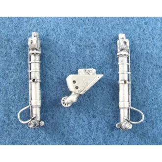   Scale Aircraft Conversions Douglas SBD-/3/4/5 Dauntless - Main Landing Gear (Trumpeter) - futómű feljavító készlet