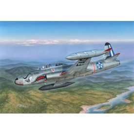   Special Hobby Lockheed T-33 T-Bird South American/Japan makett