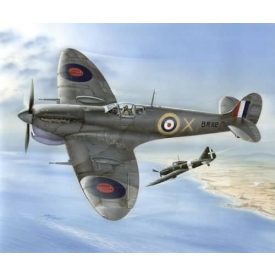   Special Hobby Supermarine Spitfire Mk. VC Malta Defender makett