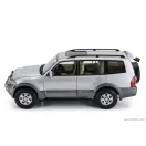 Sun Star MITSUBISHI PAJERO 3.5L V6 V73 2006