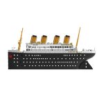 Suyata Titanic Port Scene & vehicles makett