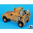 Black Dog M-ATV WINT-T B with equip.accessories set for Panda