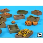 Black Dog Fruit accessories set