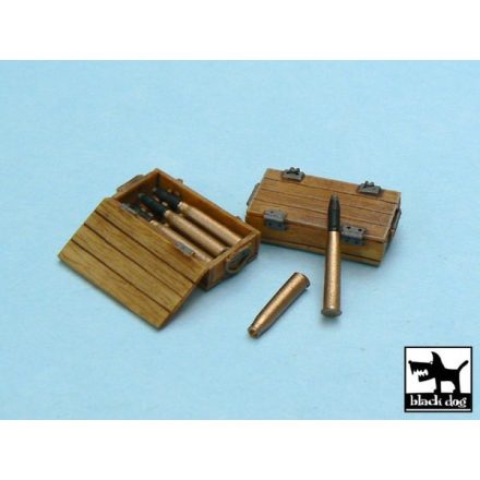 Black Dog Pz.Kpfw IV ammo boxes 10 boxes + ammo
