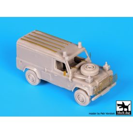 Black Dog Land Rover 110 Defender makett