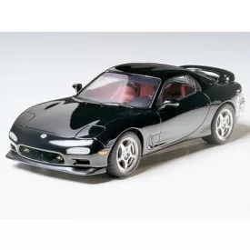 Tamiya Mazda RX-7 R1 makett