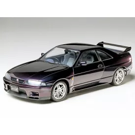 Tamiya Nissan Skyline GT-R V.Spec makett