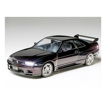 Tamiya Nissan Skyline GT-R V.Spec makett