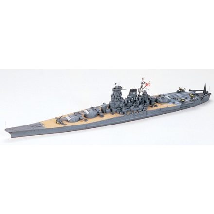 Tamiya Japanese Battleship Yamato makett