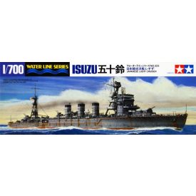 Tamiya IJN JAPANESE LIGHT CRUISER ISUZU makett