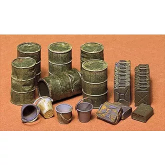 Tamiya Jerry Can Set
