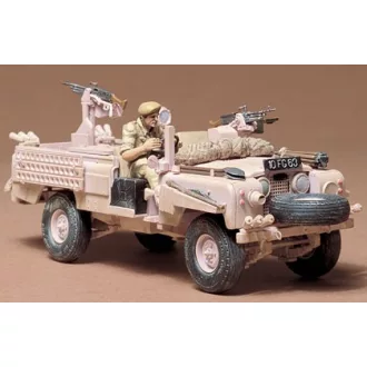 Tamiya British SAS Land Rover makett