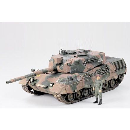 Tamiya West German Leopard A4 makett