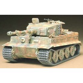 Tamiya German Heavy Tiger I Late Ver makett