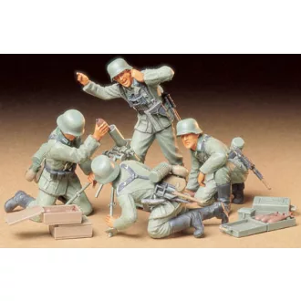 Tamiya German Infantry Mortar Team - katonai figura makett
